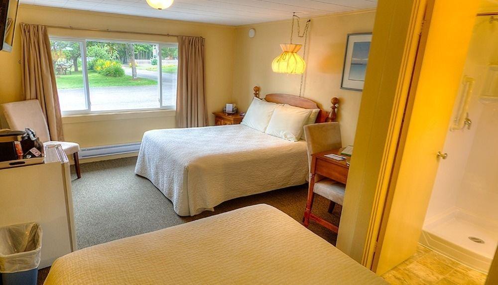 Picket Fence Motel St. Andrews By The Sea Exterior foto